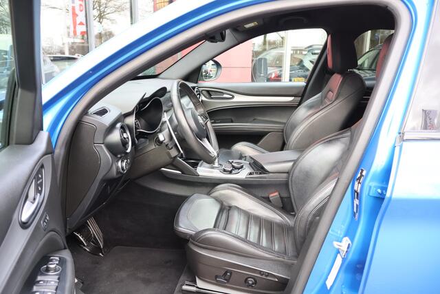 Alfa Romeo Stelvio 2.2d Super 150pk | Leder | Camera | 20'' Inch |