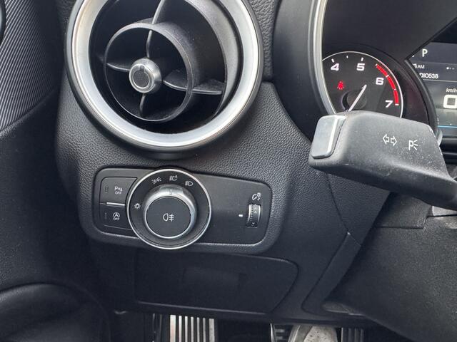 Alfa Romeo Stelvio 2.0 T AWD Super | Clima | Navi Leder | Q4 AWD 4x4 | B