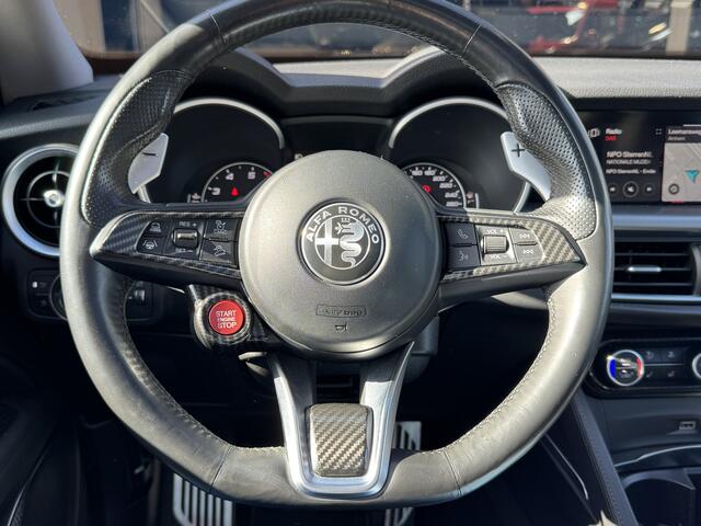 Alfa Romeo Stelvio 2.0 T AWD Veloce Ti Navi.Panodak.CruiseC.Carbon.Camara.LMV!!!