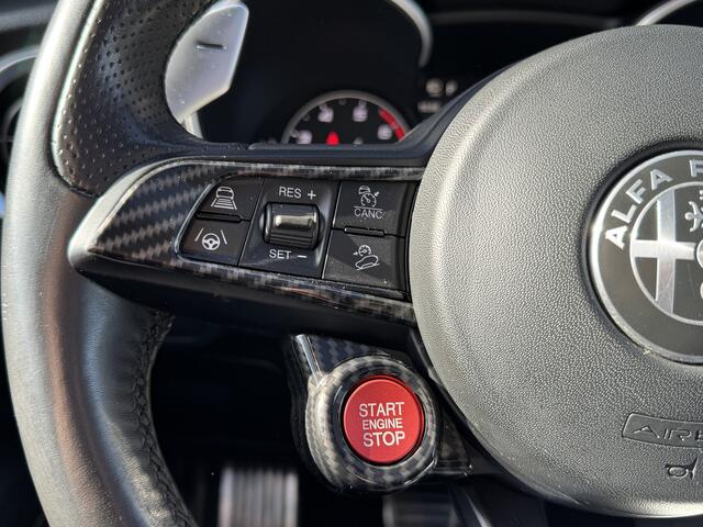 Alfa Romeo Stelvio 2.0 T AWD Veloce Ti Navi.Panodak.CruiseC.Carbon.Camara.LMV!!!