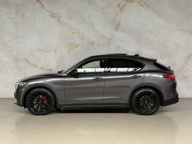 Alfa Romeo Stelvio 2.0 T AWD B-Tech - Leder - Pano - Camera -