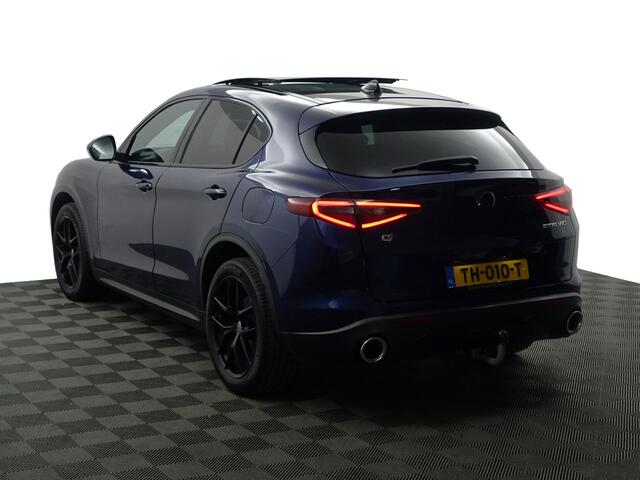 Alfa Romeo Stelvio 2.0 T AWD First Edition Aut- Panoramadak, Design Leder, Stuur/Stoelverwarming, Memory, Carbon