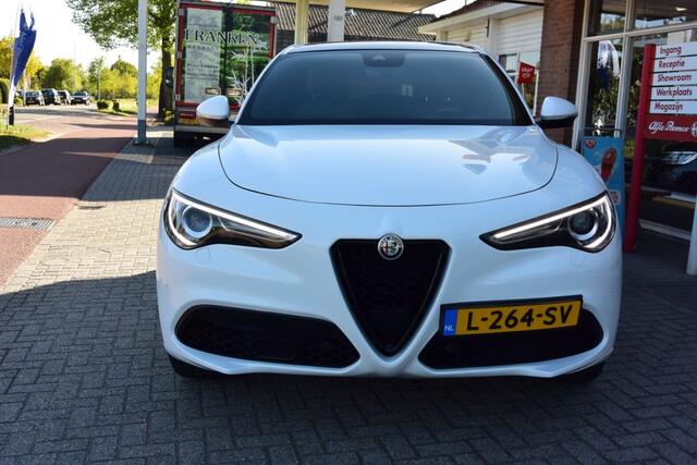 Alfa Romeo Stelvio 2.0 T AWD VELOCE