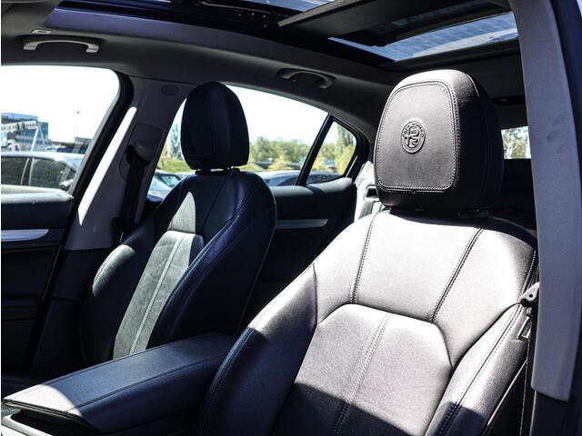 Alfa Romeo Stelvio 2.2d Super | Pano-dak | Lederen bekleding | Schakelflippers | NL Auto |