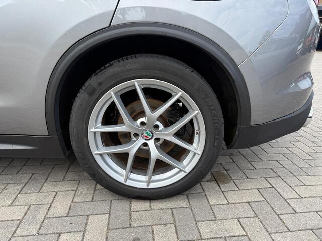 Alfa Romeo Stelvio 2.0 T 280PK AWD Veloce | trekhaak |