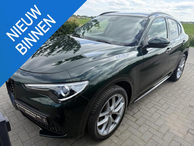 Alfa Romeo Stelvio 2.0 T AWD Ti Verde visconti!! - Schakelflippers - Trekhaak