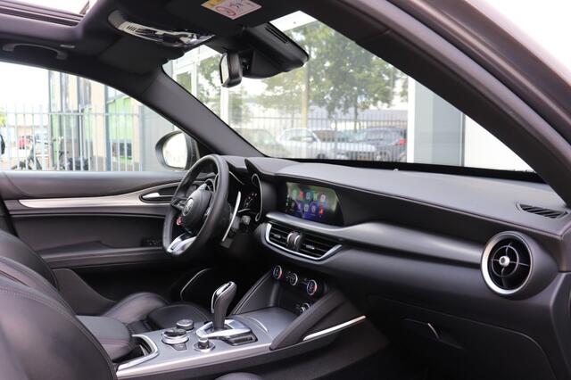 Alfa Romeo Stelvio 2.0 T Q4 280PK VELOCE/PERF.PACK/MY21/LEDERDASH./ PAN.DAK/A.CARPLAY/20