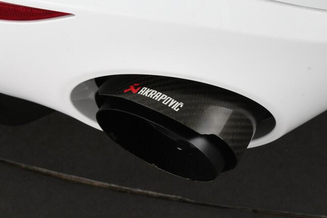 Alfa Romeo Stelvio 2.0 T AWD Veloce > 280pk/Akrapovic/Pano.schuif/21Inch Turismo/Trekhaak...