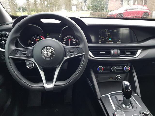 Alfa Romeo Stelvio mooie nette auto 2.2d Super