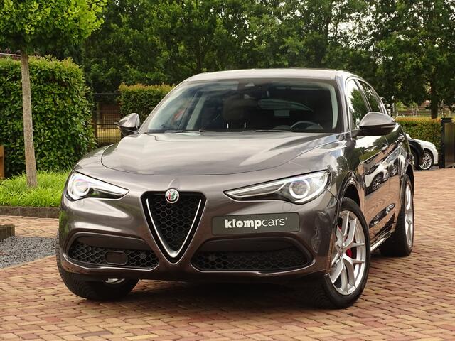 Alfa Romeo Stelvio 2.0 T AWD Special Edition | Trekhaak | Led.Dash | Camera-Carplay | 20 inch | Flippers
