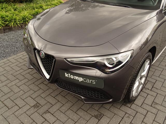 Alfa Romeo Stelvio 2.0 T AWD Special Edition | Trekhaak | Led.Dash | Camera-Carplay | 20 inch | Flippers