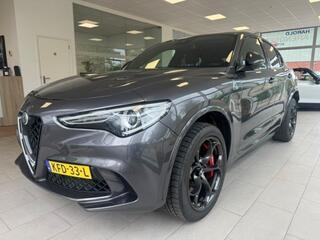 alfa-romeo-stelvio-2.9-v6-awd-quadrifoglio