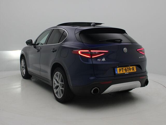 Alfa Romeo Stelvio 2.0 T AWD First Edition | Panoramadak | Leder | Led Verlichting | Elektrische Achterklep | Navigatie | Climate Control |
