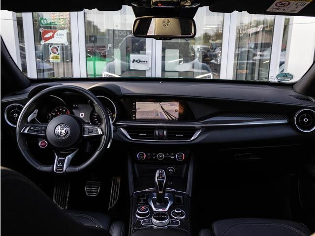 Alfa Romeo Stelvio 2.9 V6 AWD Quadrifoglio | Pano | Harman & Kardon | Memory stoelen | Stoel & stuurverwarming