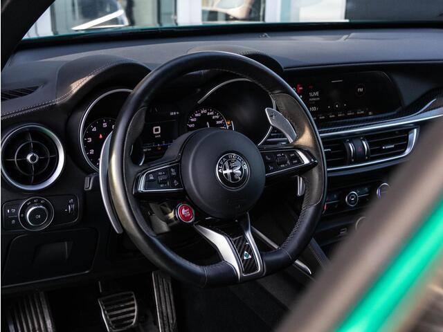 Alfa Romeo Stelvio 2.9 V6 AWD Quadrifoglio | Pano | Harman & Kardon | Memory stoelen | Stoel & stuurverwarming