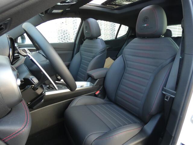 Alfa Romeo Tonale 1.3T 280PK PHEV Tributo Italiano | FULL OPTIONS |