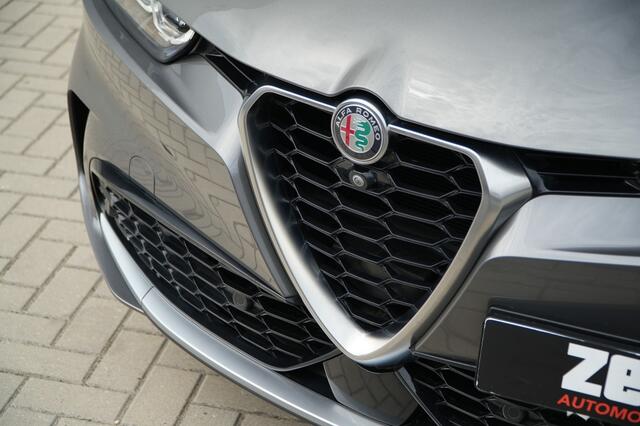 Alfa Romeo Tonale 1.5 MHEV 160 PK Turbo TI | LED | Winter | Camera | 19"