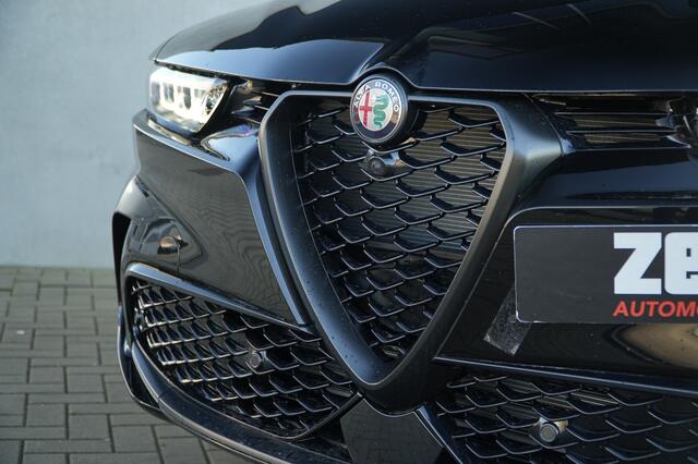 Alfa Romeo Tonale 1.3T PHEV 280 PK Veloce | Pano | Technology Pack