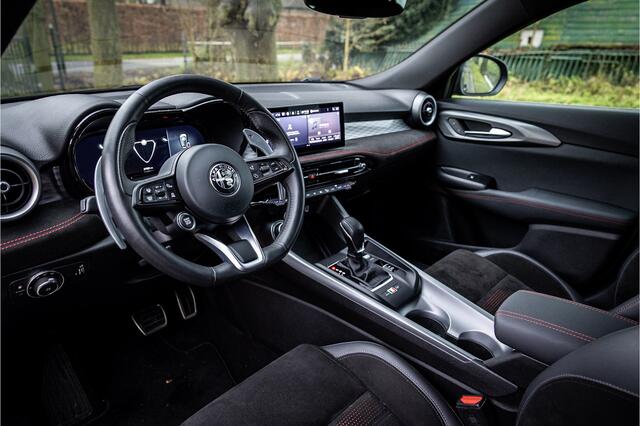 Alfa Romeo Tonale 1.3T PHEV Veloce AWD 20" Technology Pack Adaptive Cruise 360 Camera