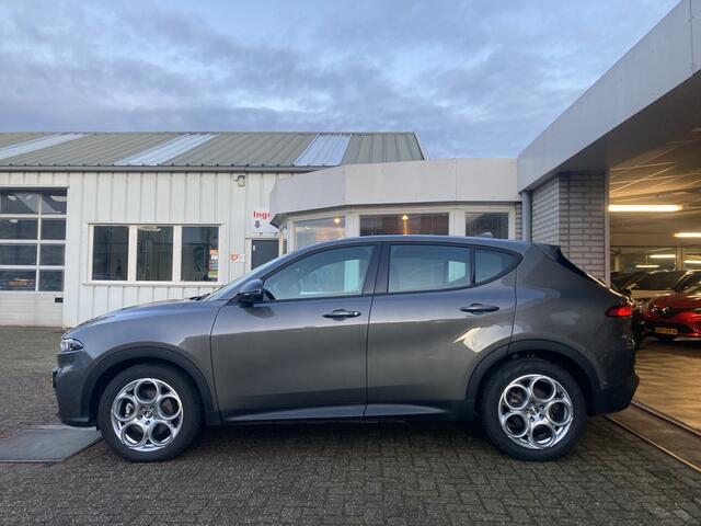Alfa Romeo Tonale 1.5T Hybrid 130 Sprint AUTOMAAT Leder