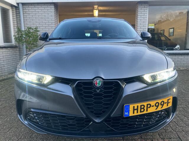 Alfa Romeo Tonale 1.5T Hybrid 130 Sprint AUTOMAAT Leder