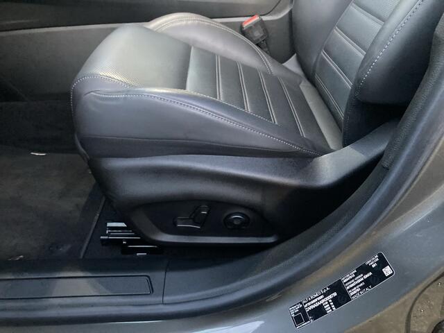 Alfa Romeo Tonale 1.5T Hybrid 130 Sprint AUTOMAAT Leder