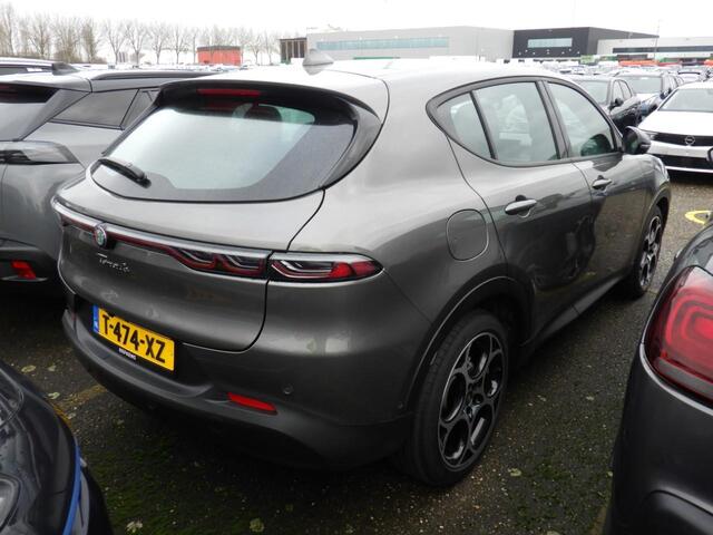 Alfa Romeo Tonale 1.5T Hybrid Sprint NIEUW BINNEN GEKOMEN !!! SNEL IN DE VERKOOP !!