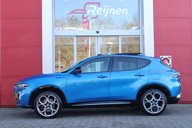 Alfa Romeo Tonale 1.3T PHEV Q4 280PK Edizione Speciale | PANORAMISCH SCHUIF / KANTELDAK | HARMAN CARDON PREMIUM AUDIO | LEDEREN BEKLEDING | VOORSTOELEN / STUUR VERWARMD | VOORSTOELEN GEVENTILEERD | VOORSTOELEN ELEKTRISCH VERSTELBAAR MET GEHEUGEN FUNCTIE |APPLE CARPLAY / A