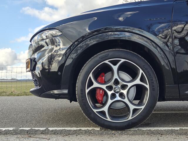 Alfa Romeo Tonale 1.3T PHEV Veloce