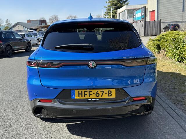 Alfa Romeo Tonale 1.5T Hybrid Edizione Speciale 130PK AutomaatoLederoHarmanKardon