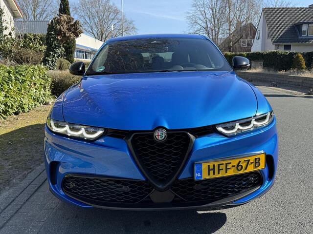 Alfa Romeo Tonale 1.5T Hybrid Edizione Speciale 130PK AutomaatoLederoHarmanKardon
