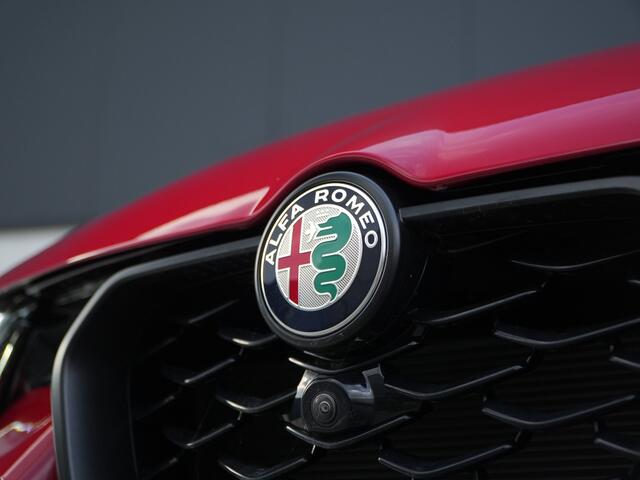 Alfa Romeo Tonale 1.5 MHEV 160 PK Turbo Veloce | Leder | Winter | 360Camera | 20"