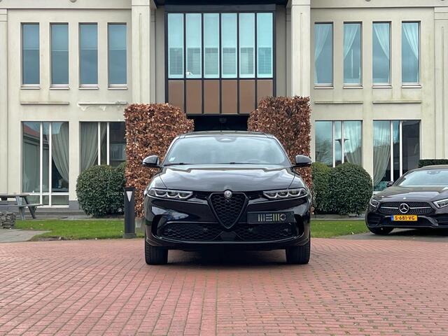 Alfa Romeo Tonale 1.5T Hybrid Veloce LED - 360 camera - Panoramadak