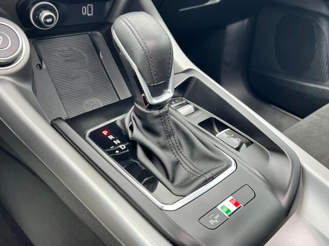 Alfa Romeo Tonale 1.5T Hybrid Veloce LED - 360 camera - Panoramadak