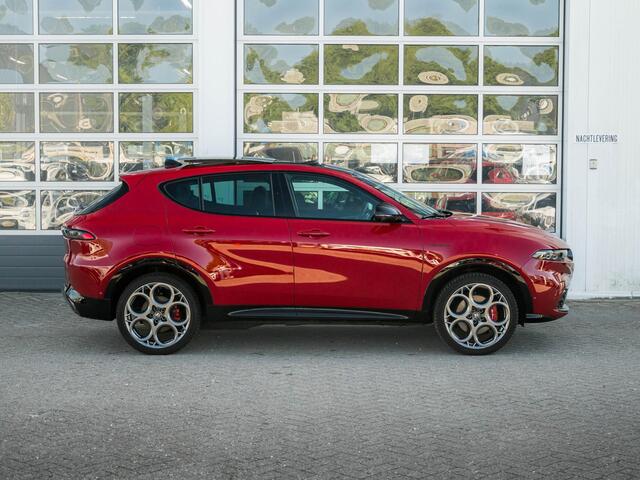 Alfa Romeo Tonale 1.3 Turbo PHEV 280pk Veloce | Schuif/Kanteldak | Technology Pack | 20" | Rosso Alfa