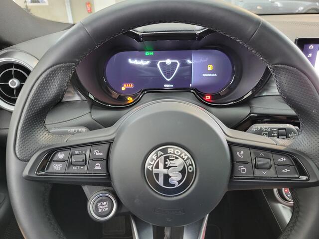 Alfa Romeo Tonale 1.3T PHEV Edizione Speciale | Verwacht | 280 PK | Pano | Leder