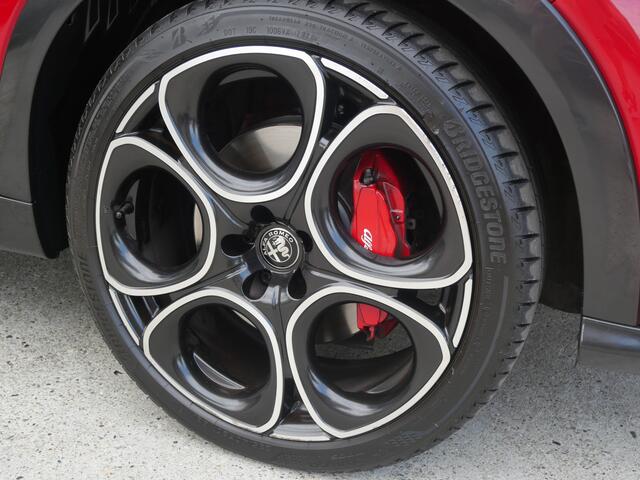 Alfa Romeo Tonale 1.5T Hybrid EDIZIONE SPECIALE | A.C.C | H/K | LEER | CAMERA | 160 PK | 1e EIG!!