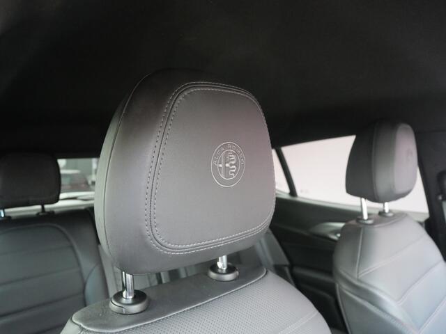Alfa Romeo Tonale 1.5T Hybrid EDIZIONE SPECIALE | A.C.C | H/K | LEER | CAMERA | 160 PK | 1e EIG!!