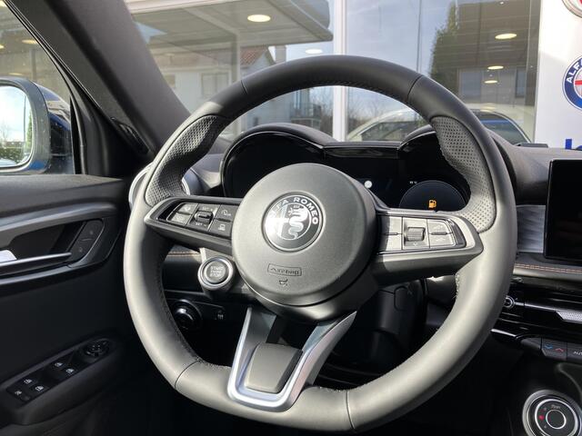 Alfa Romeo Tonale Plug-In Hybrid Q4 280pk Edizione Speciale | Technology Pack | Winter Pack | Blu Misano