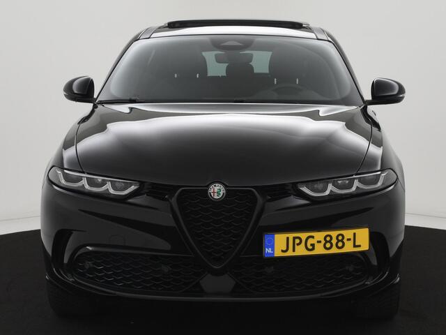 Alfa Romeo Tonale 1.5T Hybrid 160PK Veloce PANODAK|LEER|STOELVENTILATIE|WINTERPACK|20INCH|ACC|CAMERA|LED