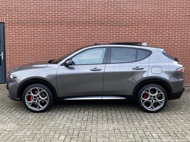 Alfa Romeo Tonale 1.3T PHEV TRIBUTO ITALIANO NAV ADAPT-CRUISE SCHUIF/KANTELDAK 360
