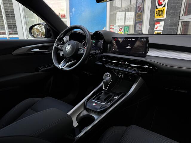 Alfa Romeo Tonale 1.5T Hybrid Ti GRATIS Afleverpakket! | Stuurverwarming | 360 Camera |
