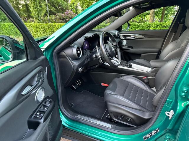 Alfa Romeo Tonale 1.3T PHEV Veloce/Pano/Leer/Acarplay/Matrix led/Acruise/360Camera/Harman Kardon/Garantie