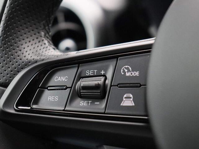 Alfa Romeo Tonale 1.5T Hybrid Sprint | ECC | Navigatie | Lichtmetalen velgen | Parkeersensoren | Apple carplay / Android auto