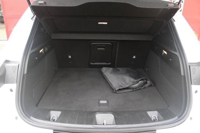 Alfa Romeo Tonale 1.3T 280PK PHEV VELOCE | PANORAMISCH SCHUIF/KANTEL DAK | PREMIUM PACK: LEDEREN BEKLEDING/GEVENTILEERDE VOORSTOELEN/4-VOUDIG ELEKTRISCH VERSTELBARE LENDESTEUN VOORSTOELEN/HOOGGLANS ZWARTE RAAMOMLIJSTING/AMBIENT LIGHTING | TECHNOLOGY PACK: PARKEERWAARSCHUWING VOOR EN ACHTER/ACHTERUITRIJ CAMERA/AUTONOMOUS DRIVING LEVEL 2: ADAPTIVE CRUISE CONTROL/LANE CENTERING ASSIST/TRAFFIC JAM ASSIST/AUTOMATISCH DIMMENDE BUITENSPIEGELS | WINTERPACK: STOELVERWARMING VOOR/STUURVERWARMING/VERWARMBARE RUITENSPROEIERS | HARMAN KARDON SOUND SYSTEM | 20" LICHTMETALEN VELGEN "GRAPHITE GREY" | DRAADLOZE TELEFOONLADER | NAVIGATIE | DRAADLOZE APPLE CARPLAY/ANDROID AUTO | FULL LED MATRIX KOPLAMPEN |