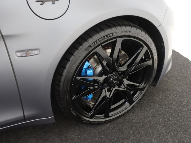Alpine A110 1.8 Turbo GT 300PK | Carbon Roof | Gris Tonnerre MAT | Atelier Alpine | Camera | Leer | Stoel verwarming | Navi |