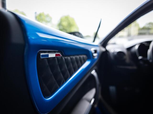 Alpine A110 1.8 | 250 PK | SPORTUITLAAT | TELEMATRICS | FOCAL | CARPLAY | BLEU ALPINE REMKLAUWEN |