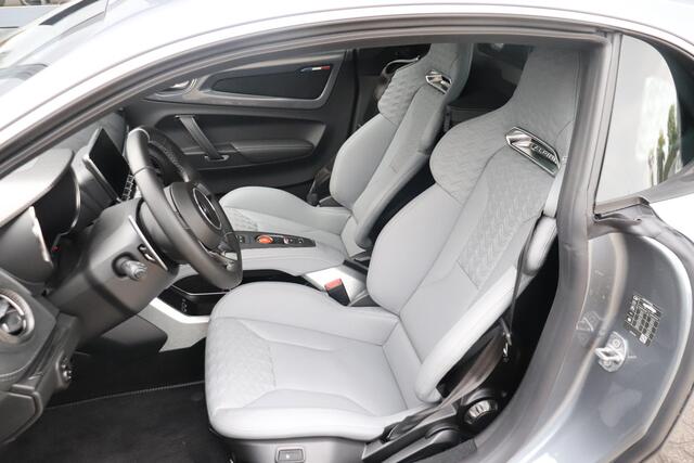 Alpine A110 1.8 GTS Achteruitrijcamera | Sabelt comfort stoelen | Stoelverwarming | Focal audio | Camera |