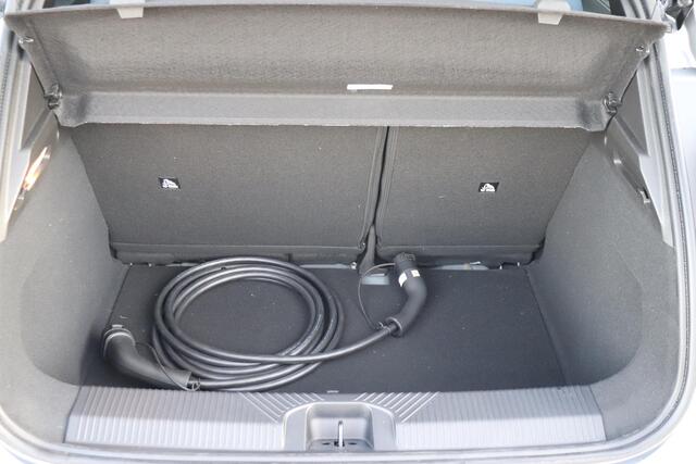 Alpine A290 GT Performance 52 kWh | DEVIALET AUDIO | Stoelverwarming | Climatronic | Apple Carplay& Android Auto | 220 PK |