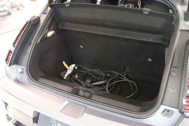 Alpine A290 GTS 52 kWh | Camera | Adaptieve cruise | SoH 99% | Leder | Warmtepomp | Devialet® Audio | Stuur & stoelverwarming | 220 Pk |